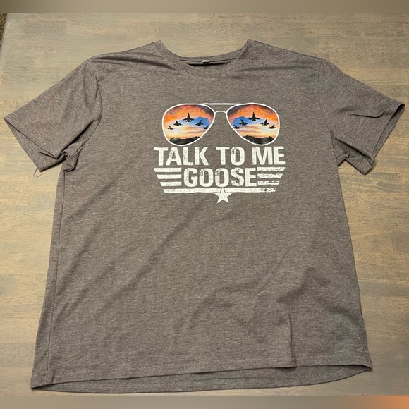 😎 Top Gun “Talk to me goose” • Gray T-Shirt - Picture 4 of 5